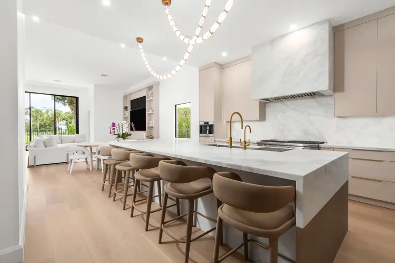 Luxury living room interior by JN Builders in South Florida